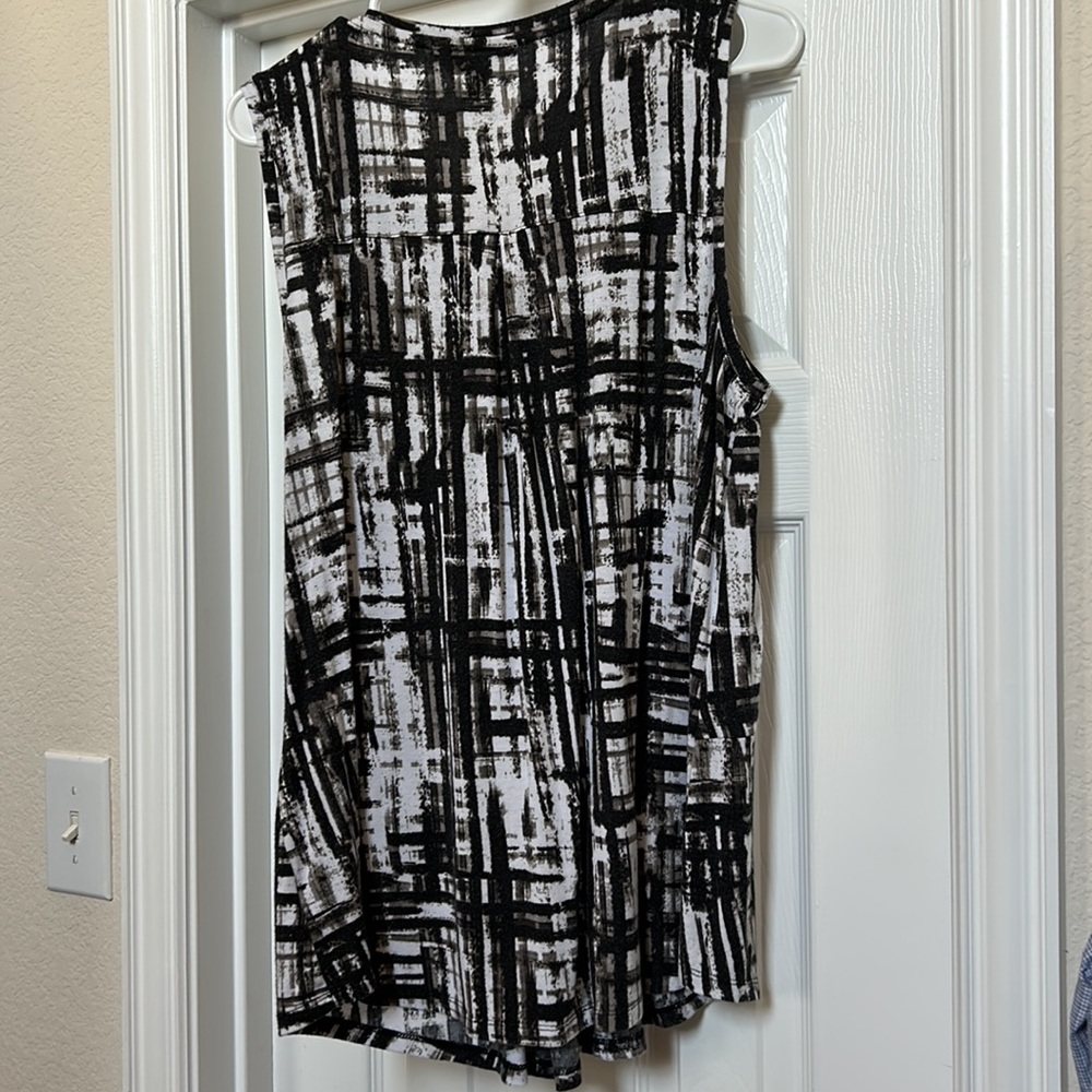 Cute Knit Tunic - Picture 4 of 4